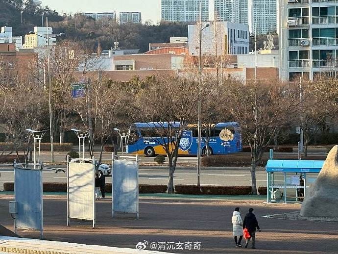  泰山隊退賽！博主：蔚山的大巴已經(jīng)抵達球場，隨后又開了回去