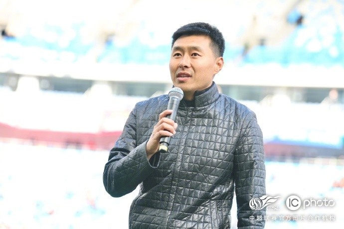  感謝姜寧和劉震理為中國(guó)足球、青島足球、青島海牛做出的貢獻(xiàn)