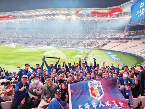  東體介紹上海聾人球迷會：最安靜的助威，最“響亮”的看臺