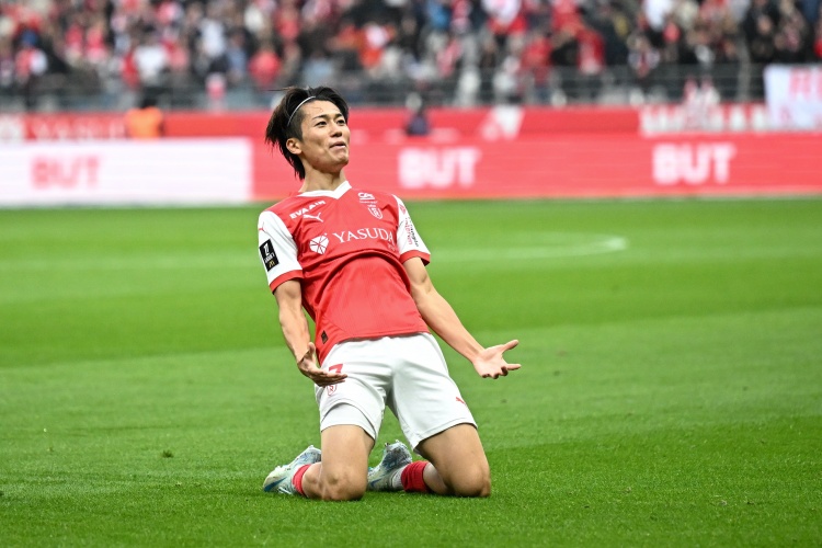  中村敬斗傳射建功，助蘭斯3-1聯賽第二的馬賽&結束法甲15輪不勝