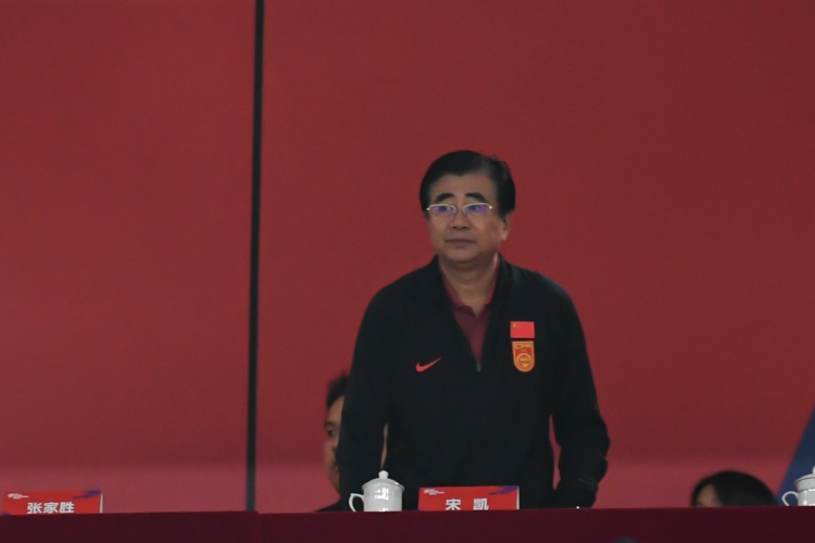  北青體育：宋凱、許基仁探班U20國(guó)青，將全程陪伴征戰(zhàn)U20亞洲杯