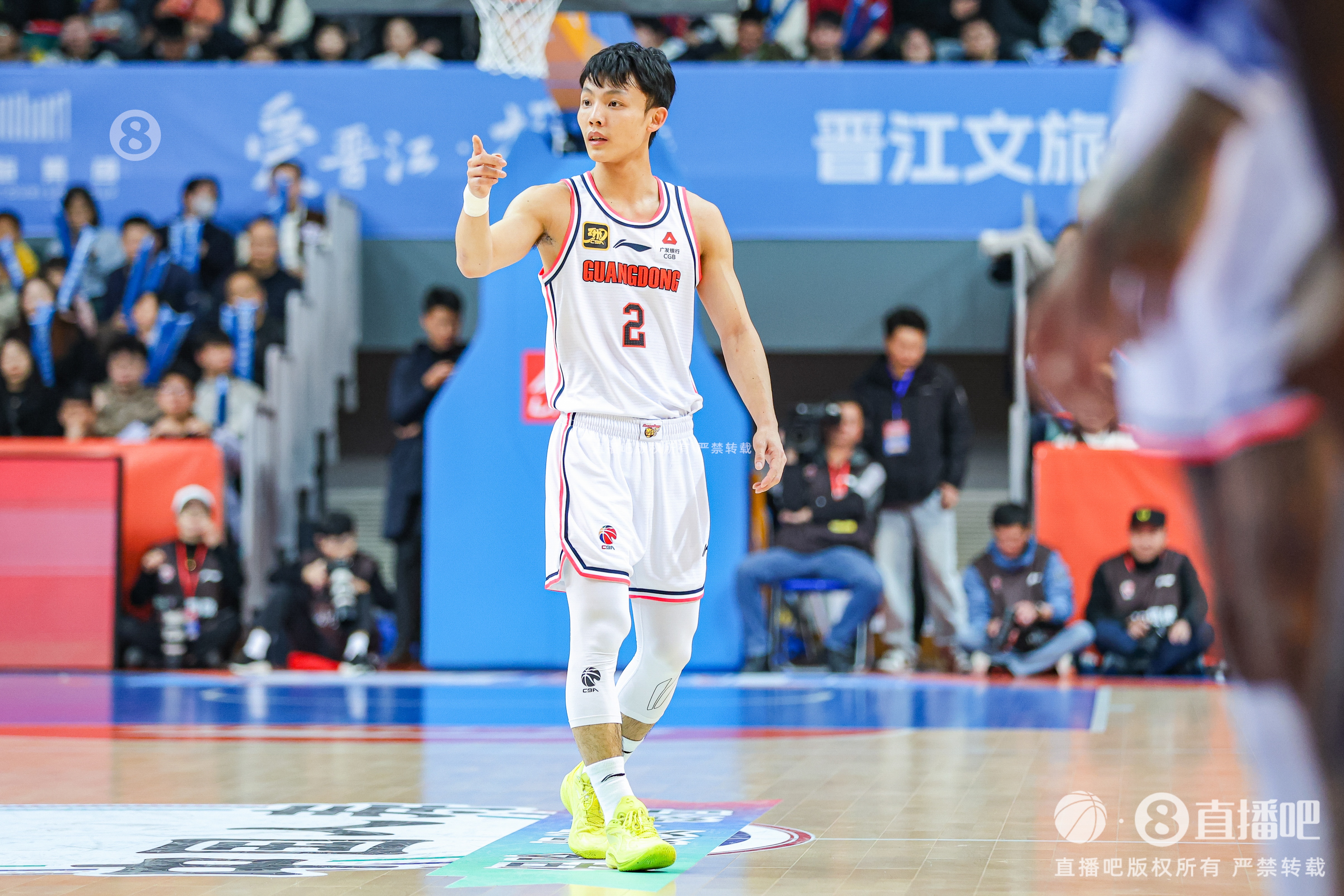  徐杰：身高不是打籃球的唯一標(biāo)準 努力、勤奮、自律也是天賦